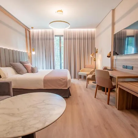 Giralda Center 4* Seville