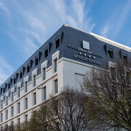 Giralda Center Szálloda 4*